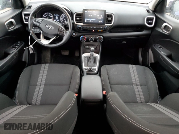 2022 Hyundai Venue Limited with VIN KMHRC8A30NU168917, listed as a Copart auction lot 52430555 with 35,553 mi miles and Clean Title. Bid and sale history available at DreamBid. Image 8.