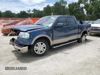 2004 Ford F-150 XLT z VIN 1FTPW12554KB71722, wystawiony jako Copart lot #58470185 z przebiegiem 200 095 mil mil oraz Szkoda całkowita • Salvage title. Historia ofert i sprzedaży dostępna na DreamBid. Obrazek 1.