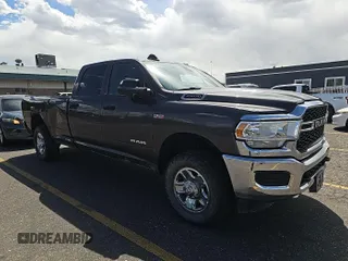 2022 Ram 2500 Tradesman with VIN 3C6UR5HJ9NG197410, listed as a IAAI auction lot 42631307 with 118,280 mi miles and . Bid and sale history available at DreamBid. Image 10.