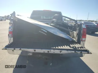 2005 Nissan Titan SE z VIN 1N6AA06AX5N500773, wystawiony jako Copart lot #81695634 z przebiegiem 127 210 mil mil oraz Szkoda całkowita • Salvage title. Historia ofert i sprzedaży dostępna na DreamBid. Obrazek 6.