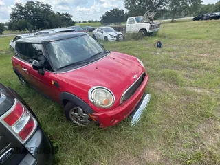 2010 MINI Hardtop with VIN WMWMF3C55ATZ24438, listed as a Copart auction lot 56395435 with Not Provided miles and Clean Title. Bid and sale history available at DreamBid. Image 1.