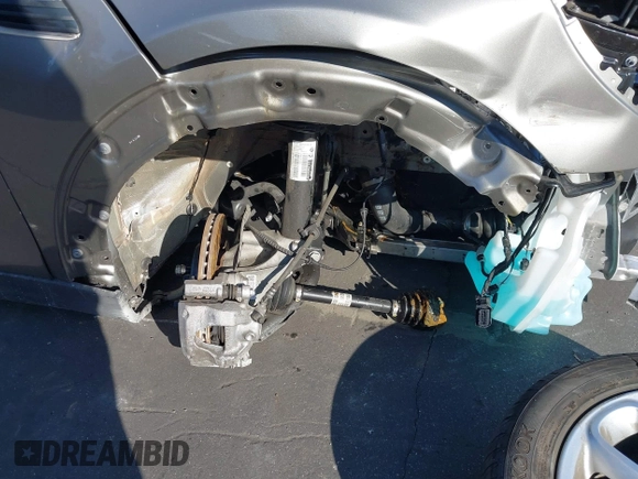 2019 MINI Hardtop 4 Door Cooper with VIN WMWXU1C59K2L24715, listed as a IAAI auction lot 41398540 with 6,052 mi miles and . Bid and sale history available at DreamBid. Image 21.