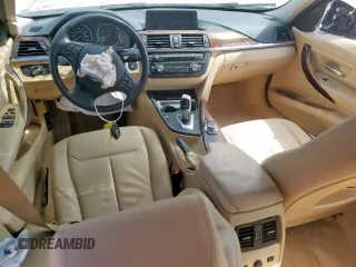 2013 BMW 3 Series 328i xDrive z VIN WBA3B3C56DJ811038, wystawiony jako Copart lot #55895825 z przebiegiem 111 090 mil mil oraz Czysty tytuł • Clean title. Historia ofert i sprzedaży dostępna na DreamBid. Obrazek 8.