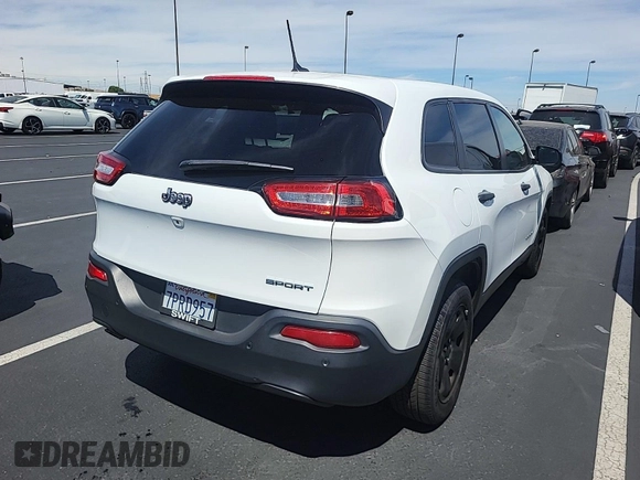 2016 Jeep Cherokee Sport z VIN 1C4PJLAB2GW354879, wystawiony jako IAAI lot #42714225 z przebiegiem 119 464 mil mil oraz . Historia ofert i sprzedaży dostępna na DreamBid. Obrazek 49.