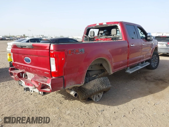 2017 Ford F-250 Lariat z VIN 1FT7W2B65HED25087, wystawiony jako IAAI lot #41728449 z przebiegiem 122 396 mil mil oraz . Historia ofert i sprzedaży dostępna na DreamBid. Obrazek 4.