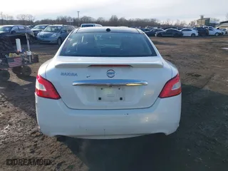 2010 Nissan Maxima 3.5 SV w/Premium Pkg with VIN 1N4AA5APXAC804113, listed as a IAAI auction lot 41586068 with 127,134 mi miles. Bid and sale history available at carsss.com. Image 16.