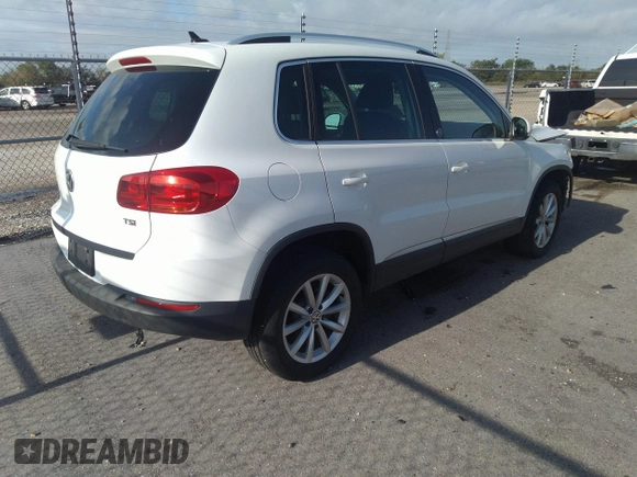 2017 Volkswagen Tiguan Wolfsburg Edition with VIN WVGRV7AXXHW509109, listed as a IAAI auction lot 42477386 with 77,645 mi miles and . Bid and sale history available at DreamBid. Image 4.