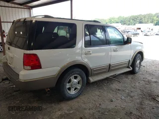 2004 Ford Expedition Eddie Bauer z VIN 1FMPU17L04LA73555, wystawiony jako IAAI lot #42582202 z przebiegiem Nie podano mil oraz . Historia ofert i sprzedaży dostępna na DreamBid. Obrazek 4.