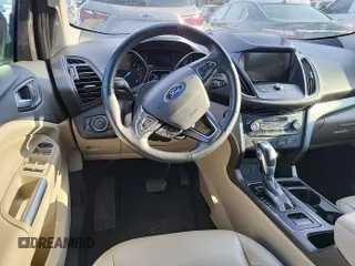 2019 Ford Escape SEL with VIN 1FMCU9HD6KUB82422, listed as a IAAI auction lot 42184472 with 139,554 mi miles. Bid and sale history available at carsss.com. Image 1.
