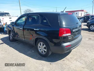 2013 Kia Sorento LX with VIN 5XYKTCA64DG386183, listed as a IAAI auction lot 41849794 with 169,394 mi miles. Bid and sale history available at carsss.com. Image 3.