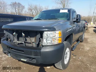 2013 Chevrolet Silverado 1500 Work Truck with VIN 1GCNKPEX2DZ323403, listed as a IAAI auction lot 41754473 with 150,224 mi miles. Bid and sale history available at carsss.com. Image 17.