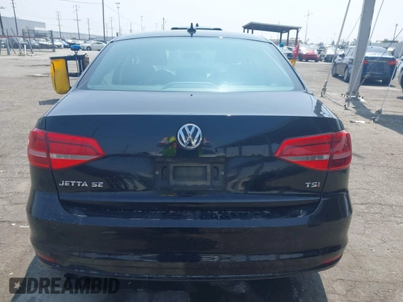 2015 Volkswagen Jetta SE z VIN 3VWD17AJXFM259306, wystawiony jako IAAI lot #42418042 z przebiegiem 199 780 mil mil oraz . Historia ofert i sprzedaży dostępna na DreamBid. Obrazek 15.