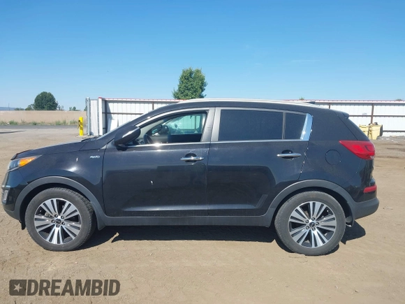2015 Kia Sportage EX z VIN KNDPCCAC9F7761156, wystawiony jako IAAI lot #42432960 z przebiegiem 135 829 mil mil oraz . Historia ofert i sprzedaży dostępna na DreamBid. Obrazek 14.