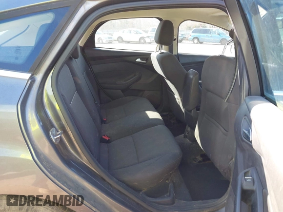 2012 Ford Focus SEL with VIN 1FAHP3M27CL135559, listed as a IAAI auction lot 41685429 with 196,274 mi miles. Bid and sale history available at carsss.com. Image 8.