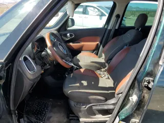 2015 FIAT 500L Urbana Trekking with VIN ZFBCFADH7FZ030427, listed as a Copart auction lot 68518634 with 159,471 mi miles and Clean Title. Bid and sale history available at DreamBid. Image 7.