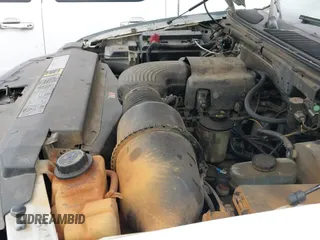 2003 Ford F-150 XLT z VIN 1FTRW07683KA87073, wystawiony jako IAAI lot #43424180 z przebiegiem Nie podano mil oraz . Historia ofert i sprzedaży dostępna na DreamBid. Obrazek 12.