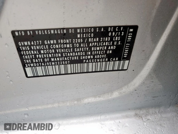 2014 Volkswagen Jetta SE with VIN 3VWD07AJ9EM222507, listed as a Copart auction lot 60340005 with 150,601 mi miles and Salvage title. Bid and sale history available at DreamBid. Image 12.