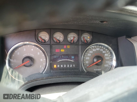 2009 Ford F-150 XL z VIN 1FTPX14V99FA05228, wystawiony jako Copart lot #56306815 z przebiegiem 150 282 mil mil oraz Czysty tytuł • Clean title. Historia ofert i sprzedaży dostępna na DreamBid. Obrazek 9.