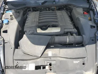 2014 Porsche Cayenne z VIN WP1AA2A20ELA95807, wystawiony jako Copart lot #57442775 z przebiegiem 142 845 mil mil oraz Szkoda całkowita • Salvage title. Historia ofert i sprzedaży dostępna na DreamBid. Obrazek 12.