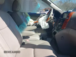2009 Toyota Sienna XLE with VIN 5TDZK22C09S285474, listed as a IAAI auction lot 41440148 with Not Provided miles and . Bid and sale history available at DreamBid. Image 5.