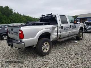 2014 Ford F-250 XL with VIN 1FT7W2B66EEA95457, listed as a Copart auction lot 59625155 with 118,040 mi miles and Salvage title. Bid and sale history available at DreamBid. Image 3.