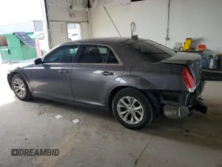 2015 Chrysler 300 Limited z VIN 2C3CCAAGXFH853441, wystawiony jako Copart lot #57104005 z przebiegiem 209 980 mil mil oraz Szkoda całkowita • Salvage title. Historia ofert i sprzedaży dostępna na DreamBid. Obrazek 2.