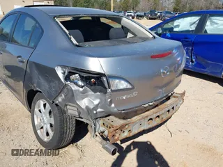 2010 Mazda 3 i Sport with VIN JM1BL1SF3A1177581, listed as a IAAI auction lot 41800271 with 158,789 mi miles and . Bid and sale history available at DreamBid. Image 6.