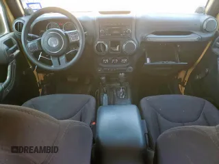 2013 Jeep Wrangler Unlimited Sport z VIN 1C4BJWDG7DL650142, wystawiony jako Copart lot #56846935 z przebiegiem 69 371 mil mil oraz Szkoda całkowita • Salvage title. Historia ofert i sprzedaży dostępna na DreamBid. Obrazek 8.