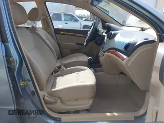 2007 Chevrolet Aveo LS with VIN KL1TD56677B048076, listed as a IAAI auction lot 42703159 with 68,183 mi miles and . Bid and sale history available at DreamBid. Image 5.