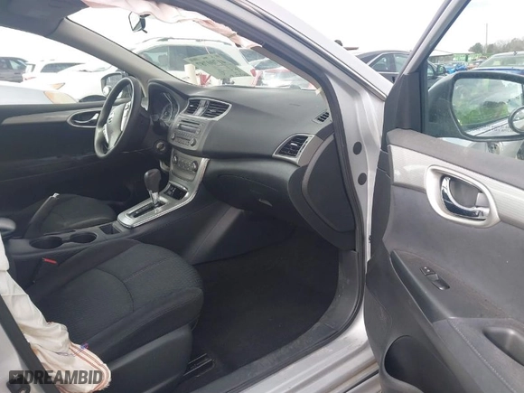 2013 Nissan Sentra SV with VIN 3N1AB7AP8DL627317, listed as a IAAI auction lot 41700787 with 116,244 mi miles. Bid and sale history available at carsss.com. Image 5.