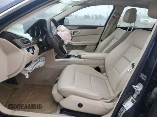 2014 Mercedes-Benz E 350 Luxury z VIN WDDHF8JB0EA983897, wystawiony jako Copart lot #44218125 z przebiegiem 53 786 mil mil oraz Szkoda całkowita • Salvage title. Historia ofert i sprzedaży dostępna na DreamBid. Obrazek 7.