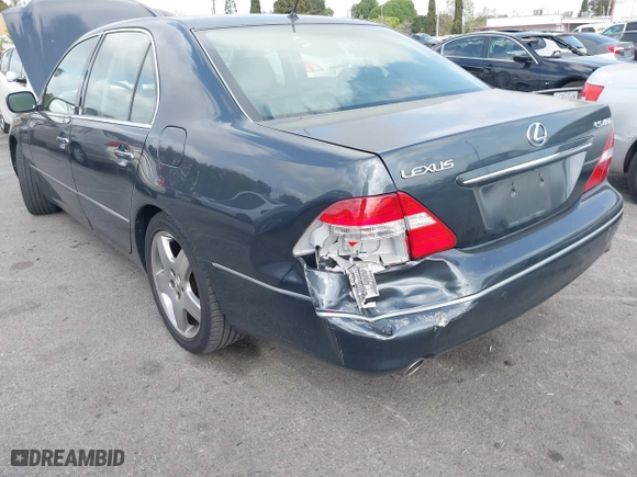 2006 Lexus LS 430 with VIN JTHBN36F065046624, listed as a IAAI auction lot 41921045 with 101,069 mi miles. Bid and sale history available at carsss.com. Image 6.