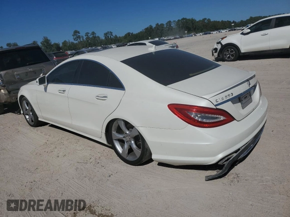2013 Mercedes-Benz CLS-Class CLS 550 with VIN WDDLJ7DB0DA072370, listed as a Copart auction lot 76265374 with 82,085 mi miles and Clean Title. Bid and sale history available at carsss.com. Image 2.
