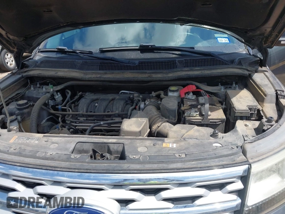 2018 Ford Explorer XLT z VIN 1FM5K7D8XJGC53906, wystawiony jako IAAI lot #42381320 z przebiegiem 142 782 mil mil oraz . Historia ofert i sprzedaży dostępna na DreamBid. Obrazek 10.