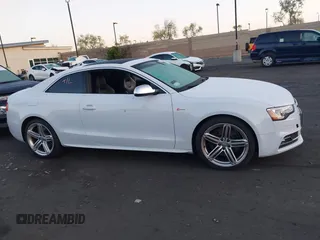 2013 Audi S5 Premium Plus z VIN WAUCGAFR2DA064204, wystawiony jako IAAI lot #42086797 z przebiegiem 113 634 mil mil oraz . Historia ofert i sprzedaży dostępna na DreamBid. Obrazek 13.