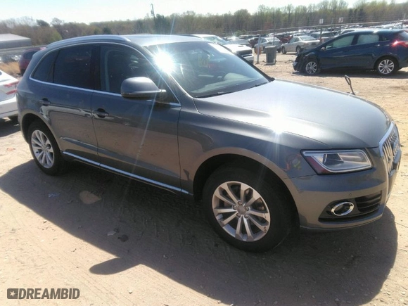 2013 Audi Q5 Premium Plus with VIN WA1LFAFP6DA029437, listed as a IAAI auction lot 41890390 with 135,412 mi miles. Bid and sale history available at carsss.com. Image 1.