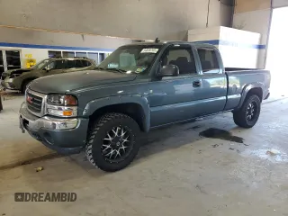 2006 GMC Sierra 1500 SLT z VIN 1GTEK19B46Z209658, wystawiony jako Copart lot #54836765 z przebiegiem 207 851 mil mil oraz Szkoda całkowita • Salvage title. Historia ofert i sprzedaży dostępna na DreamBid. Obrazek 1.