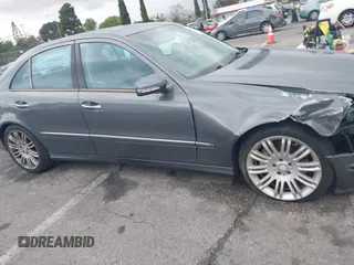 2008 Mercedes-Benz E 350 Luxury with VIN WDBUF56X68B350538, listed as a IAAI auction lot 41788580 with 112,202 mi miles and . Bid and sale history available at carsss.com. Image 13.