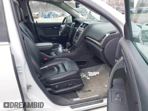 2016 GMC Acadia Denali z VIN 1GKKVTKDXGJ149164, wystawiony jako IAAI lot #41972627 z przebiegiem 158 397 mil mil oraz . Historia ofert i sprzedaży dostępna na DreamBid. Obrazek 5.