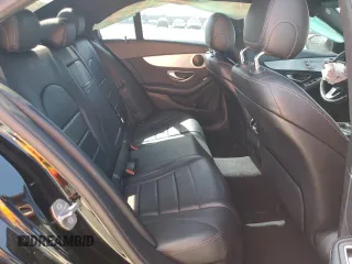 2018 Mercedes-Benz C 300 z VIN 55SWF4JB3JU279901, wystawiony jako Copart lot #45279765 z przebiegiem 100 768 mil mil oraz Szkoda całkowita • Salvage title. Historia ofert i sprzedaży dostępna na DreamBid. Obrazek 10.
