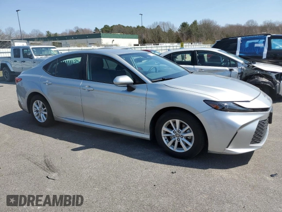 2025 Toyota Camry LE with VIN 4T1DAACKXSU020216, listed as a Copart auction lot 52600715 with 20,647 mi miles and Clean Title. Bid and sale history available at carsss.com. Image 4.