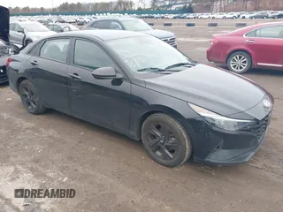 2021 Hyundai Elantra Blue z VIN KMHLM4AJ4MU012646, wystawiony jako IAAI lot #41573493 z przebiegiem 87 796 mil mil oraz . Historia ofert i sprzedaży dostępna na DreamBid. Obrazek 1.
