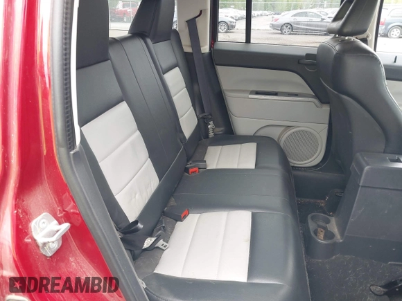 2007 Jeep Patriot Limited с VIN 1J8FF48W17D279124, выставлен на аукционе IAAI как лот 42244380 с пробегом 133 031 миль миль и . История ставок и продаж доступна на DreamBid. Изображение 8.