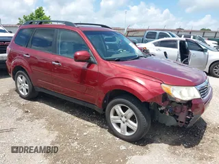 2010 Subaru Forester X Premium z VIN JF2SH6CC5AH759063, wystawiony jako IAAI lot #42523570 z przebiegiem 160 907 mil mil oraz . Historia ofert i sprzedaży dostępna na DreamBid. Obrazek 1.