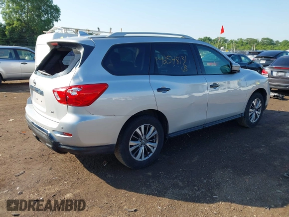 2020 Nissan Pathfinder SV with VIN 5N1DR2BN9LC585171, listed as a IAAI auction lot 42548131 with 98,204 mi miles and . Bid and sale history available at DreamBid. Image 4.