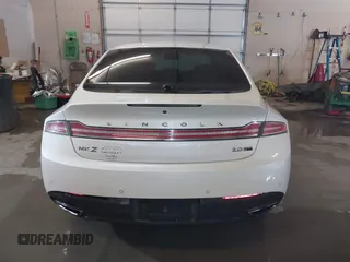 2014 Lincoln MKZ with VIN 3LN6L2J92ER836146, listed as a IAAI auction lot 41583343 with 130,613 mi miles. Bid and sale history available at carsss.com. Image 17.