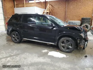 2020 Dodge Journey Crossroad with VIN 3C4PDCGB0LT271188, listed as a Copart auction lot 88661115 with 82,161 mi miles and Salvage Title. Bid and sale history available at carsss.com. Image 4.