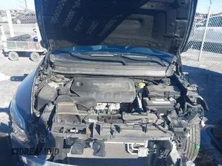 2018 Jeep Cherokee Latitude Plus with VIN 1C4PJMLB0JD507197, listed as a IAAI auction lot 41360448 with 61,877 mi miles and . Bid and sale history available at carsss.com. Image 10.