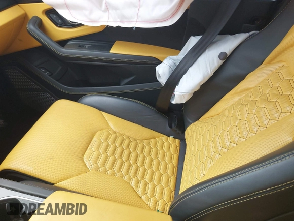 2022 Lamborghini Urus z VIN ZPBUA1ZL3NLA18265, wystawiony jako IAAI lot #40675659 z przebiegiem 46 439 mil mil oraz . Historia ofert i sprzedaży dostępna na DreamBid. Obrazek 5.