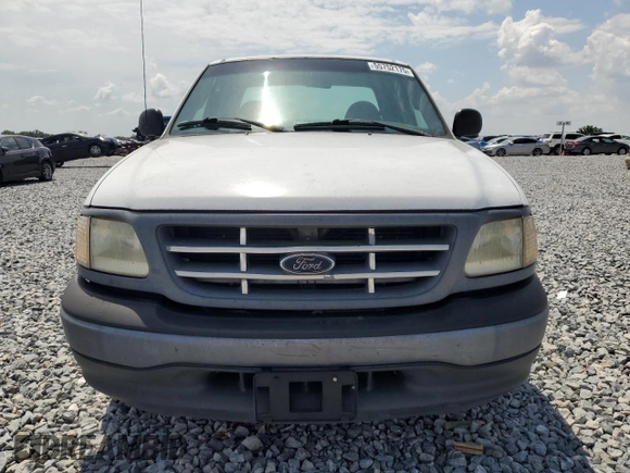 2001 Ford F-150 XL with VIN 1FTZX17231NB29449, listed as a Copart auction lot 55752175 with 188,419 mi miles and Clean title. Bid and sale history available at DreamBid. Image 5.